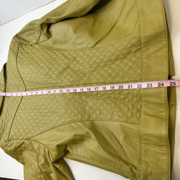 Bradley Bayou 100% Genuine Leather Olive Green Quilted Jacket size Medium - Picture 13 of 13